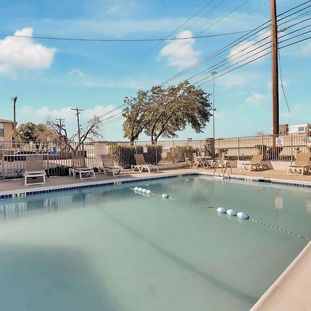 Motel 6-Austin, Tx - Airport - South Exterior photo